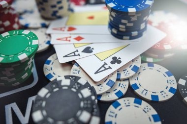 Meja Speed Baccarat dealer langsung di tombolbet88 dengan streaming multi-kamera
